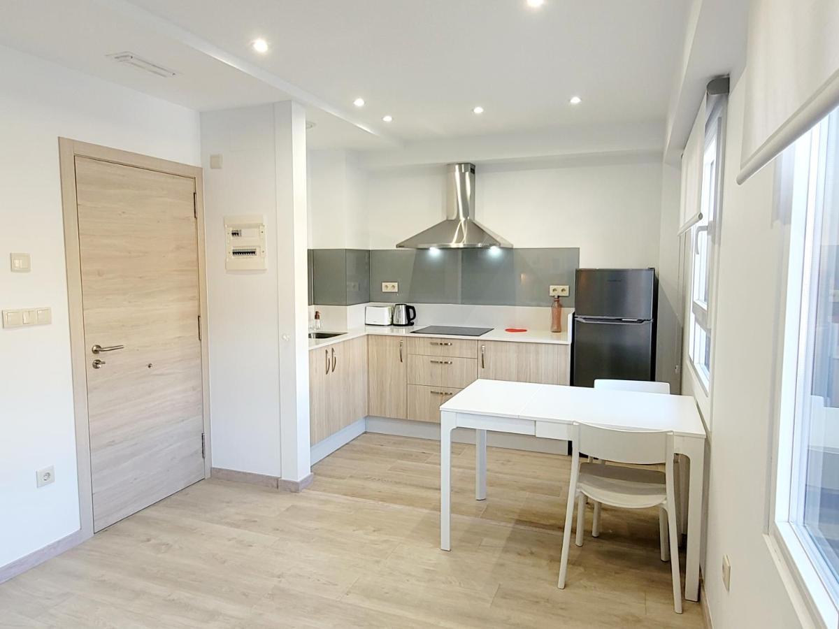 Inicia Avio Apartamentos Сантьяго-де-Компостела Екстер'єр фото