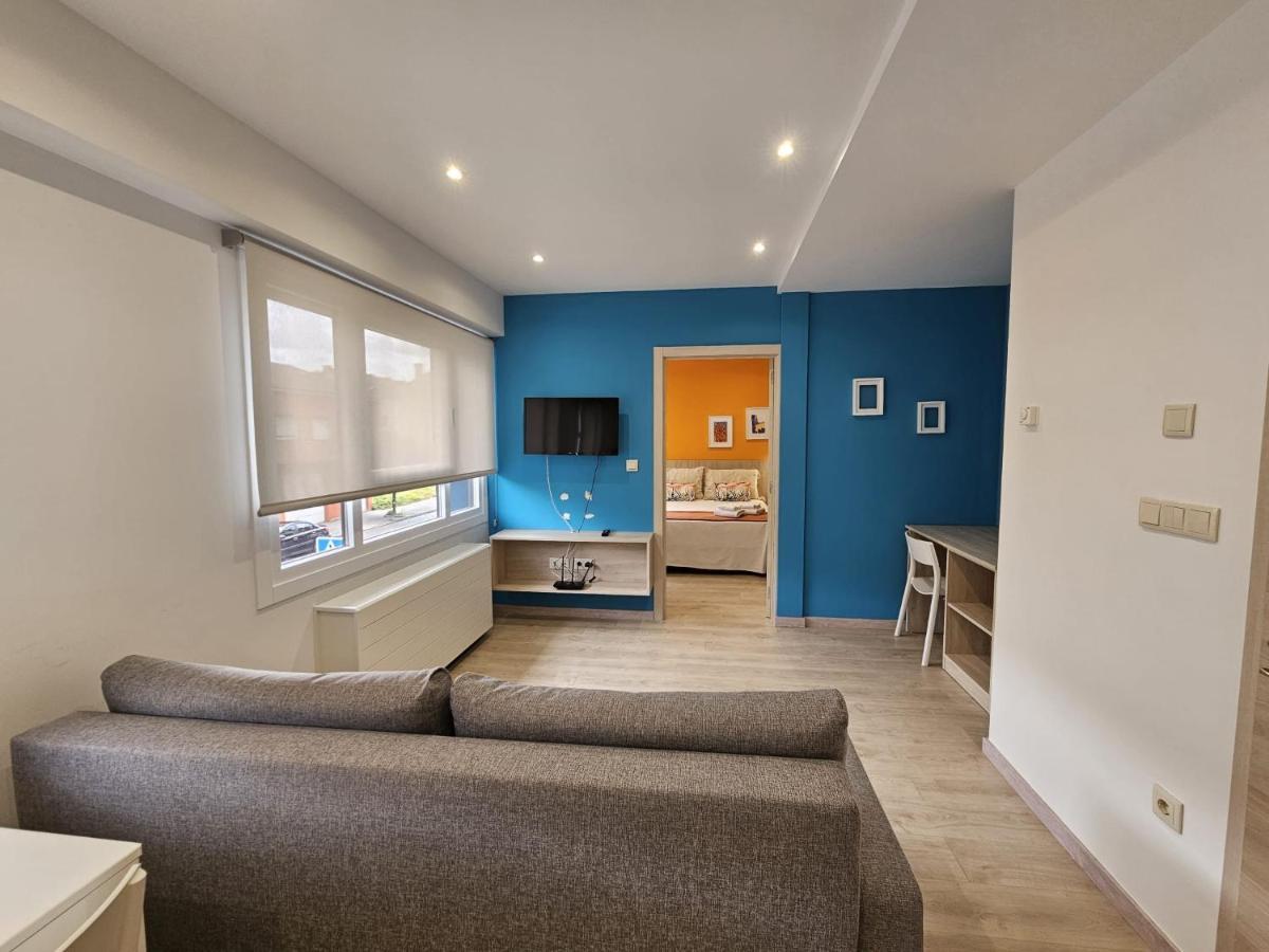 Inicia Avio Apartamentos Сантьяго-де-Компостела Екстер'єр фото
