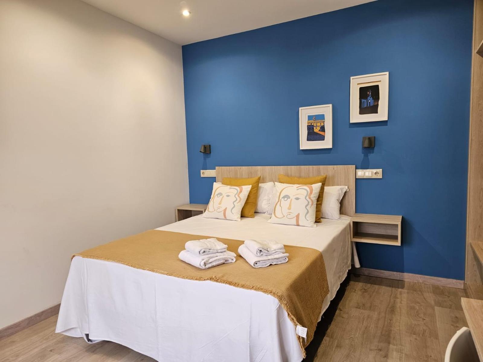 Inicia Avio Apartamentos Сантьяго-де-Компостела Екстер'єр фото
