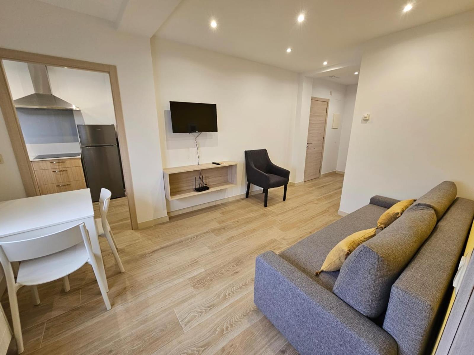 Inicia Avio Apartamentos Сантьяго-де-Компостела Екстер'єр фото